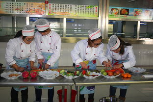 青春展厨艺，滋味满校园——记后勤餐饮服务中心与校团委联合举办首届大学生厨艺大赛