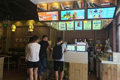 煲掌柜:用产品和服务打动餐饮美食消费者